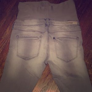 H&M MATERNITY SKINNY JEANS